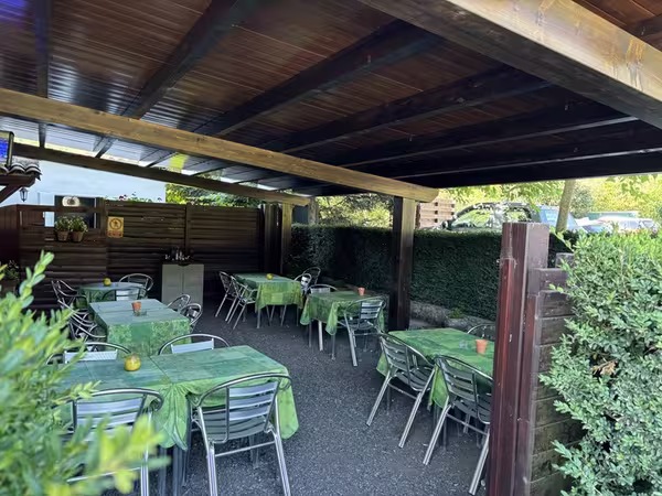 Porxos de fusta per a restaurants